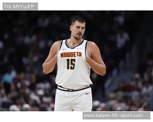 约基奇成NBA历史首位三项数据均列赛季前3的球员掘金揭幕战引关注 约基奇成NBA历史首位三项数据均列赛季前3的球员掘金揭幕战引关注