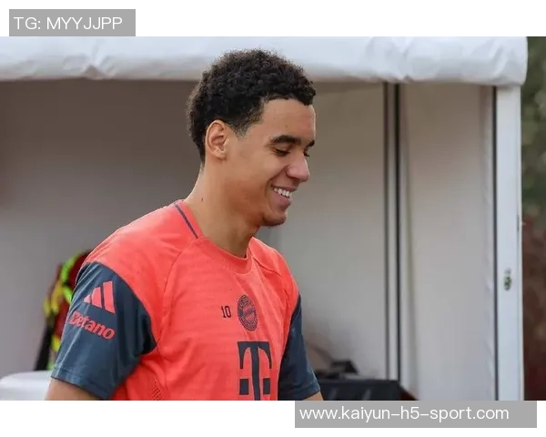 戴维斯参与合练复出在即穆西亚拉预计明年初回归球队